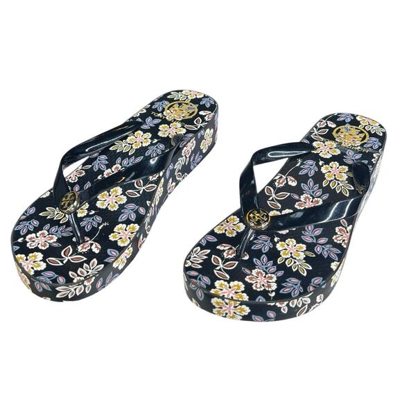 Tory Burch Women’s Black Floral Wedge Sandals Size US 9.5 - Picture 6 of 9